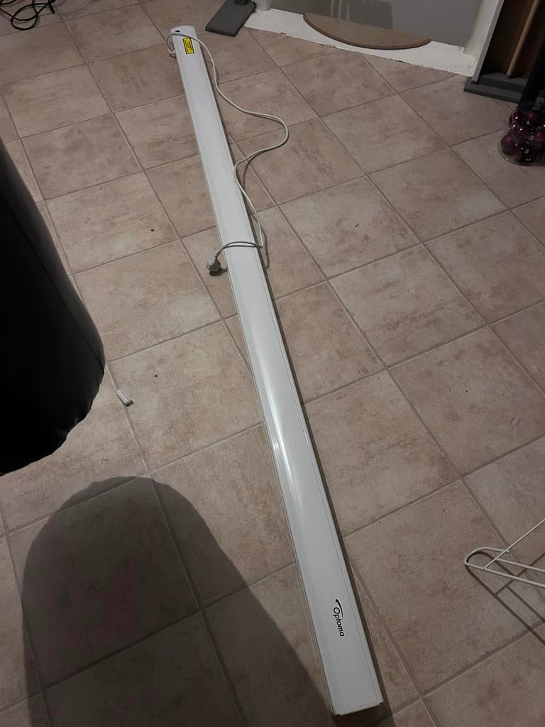 Optoma DE-1095EGA Projectiescherm - Zo goed als nieuw, Ophalen, Elektrisch, Zo goed als nieuw