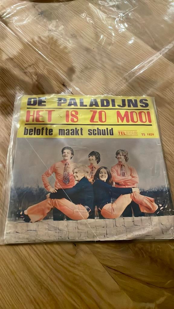 De Paladijns - Het is zo mooi/Belofte maakt schuld, Ophalen of Verzenden, Zo goed als nieuw, Overige formaten, Levenslied of Smartlap
