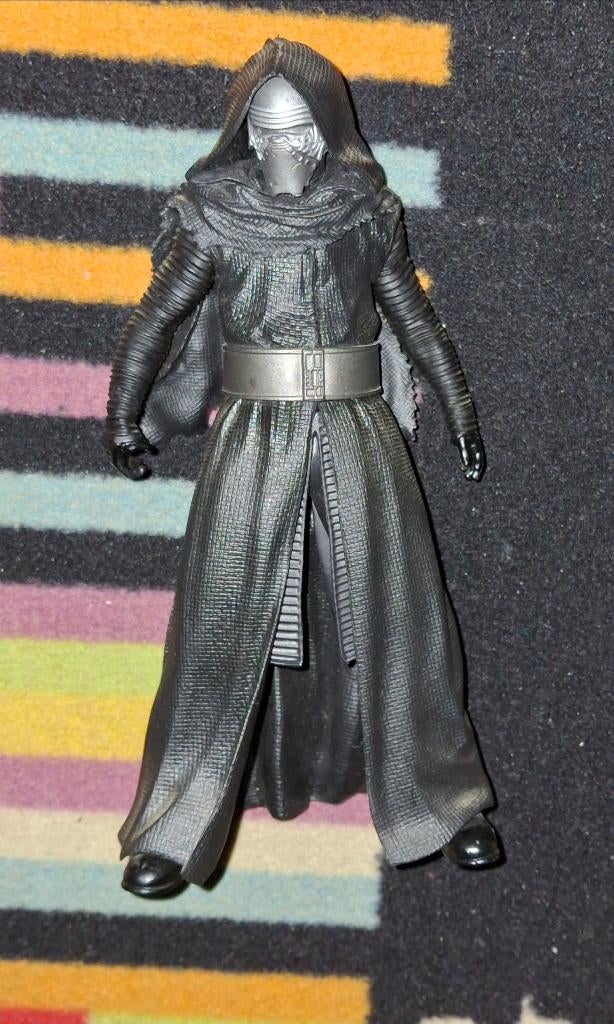 Kylo Ren actiefiguur uit de Star Wars Elite, Ophalen of Verzenden, Zo goed als nieuw, Actiefiguurtje