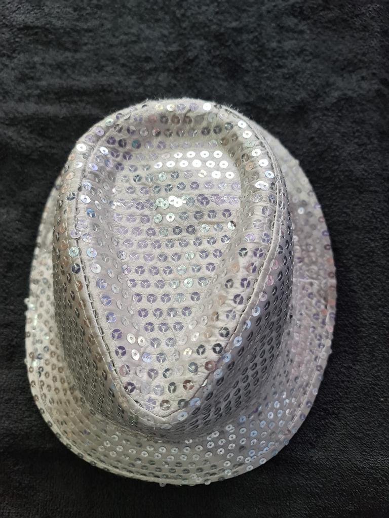 Carnaval glitter hoed met verlichting, Kleding | Dames, Carnavalskleding en Feestkleding, Verzenden, Zo goed als nieuw, Carnaval
