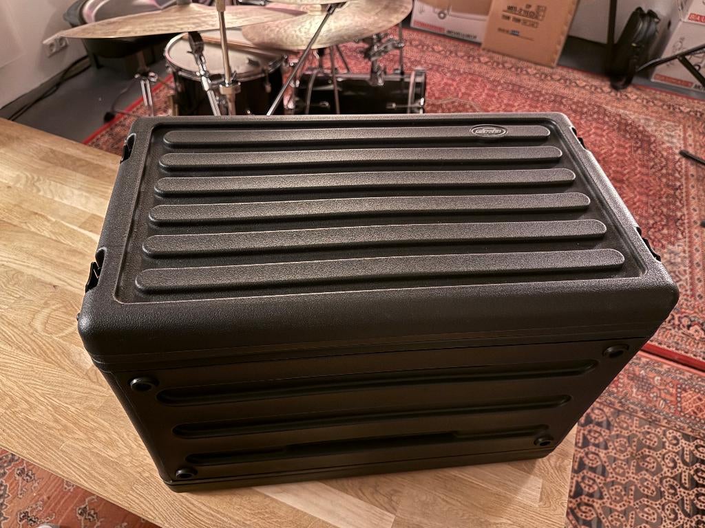 [Nieuw] SKB 6U Flightcase R6S roto-molded ondiep, Muziek en Instrumenten, Behuizingen en Koffers, Ophalen, Nieuw, Overige instrumenten