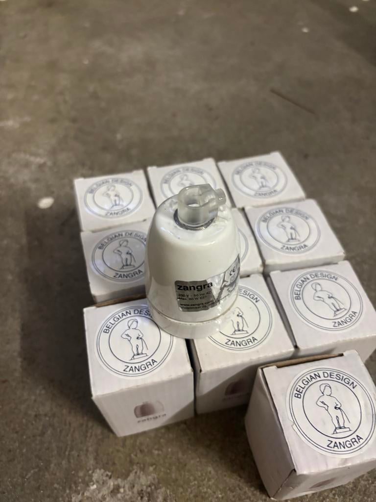 Zangra E27 Porseleinen Fittingen - Belgisch Design 11 stuks, Ophalen