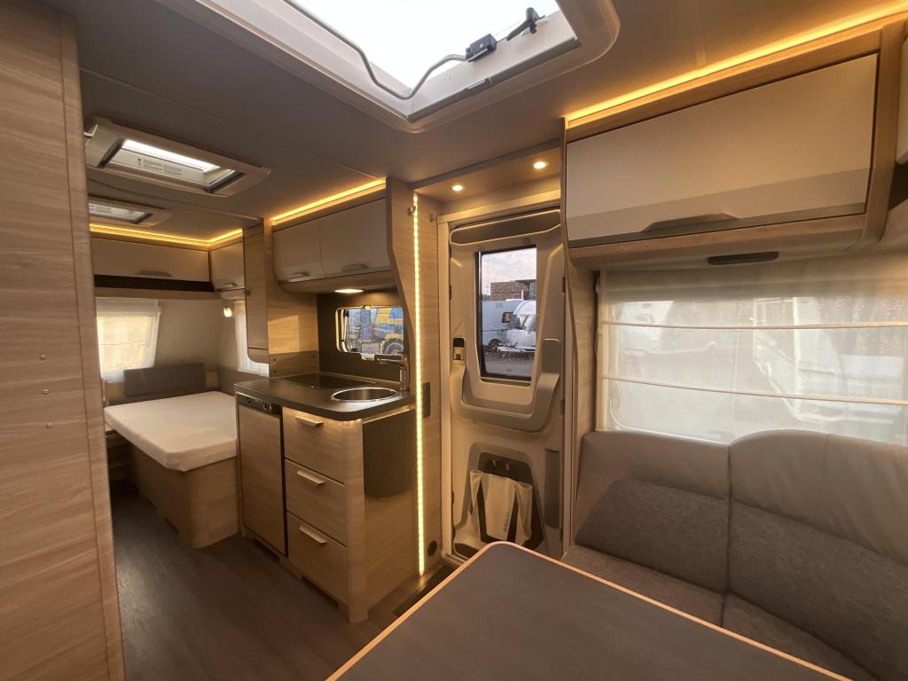 Knaus Sudwind 460 EU MOVER-ENKELE BEDDEN, Standaardzit, Bedrijf, 4 tot 5 meter, Knaus