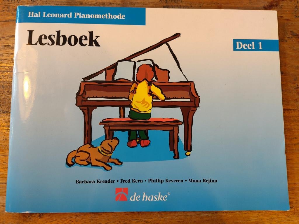 Hal Leonard Pianomethode Lesboek en Meespeel-cd deel 1, Ophalen of Verzenden, Zo goed als nieuw, Diverse auteurs