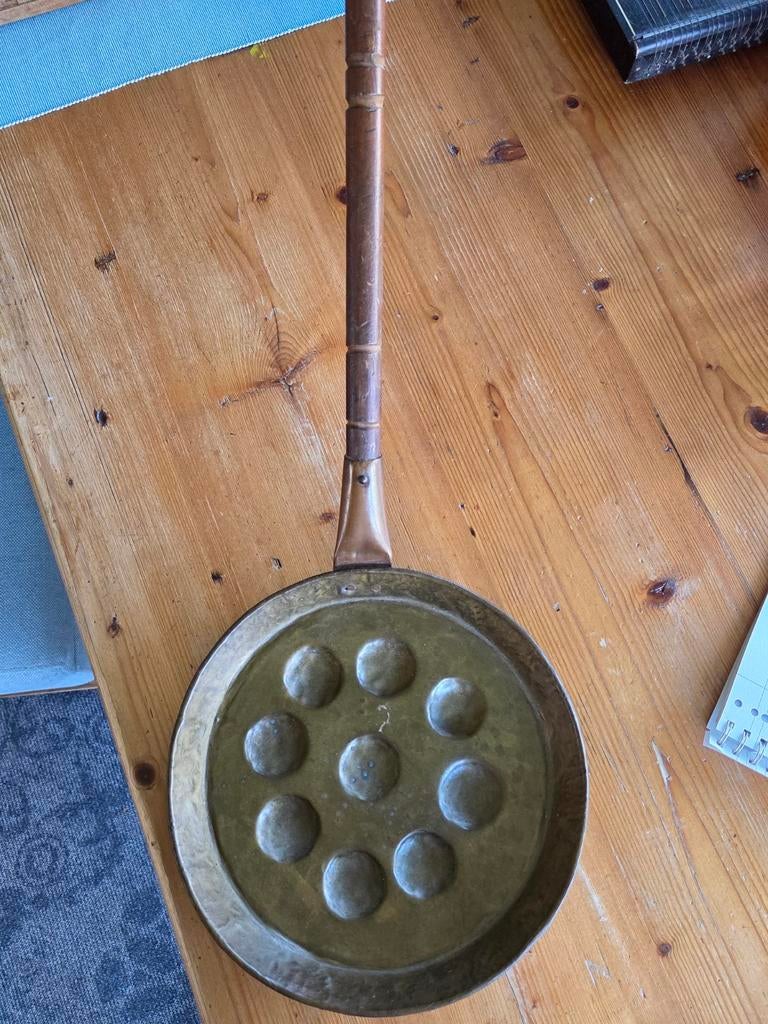 Oude koperen poffertjespan, Ophalen of Verzenden