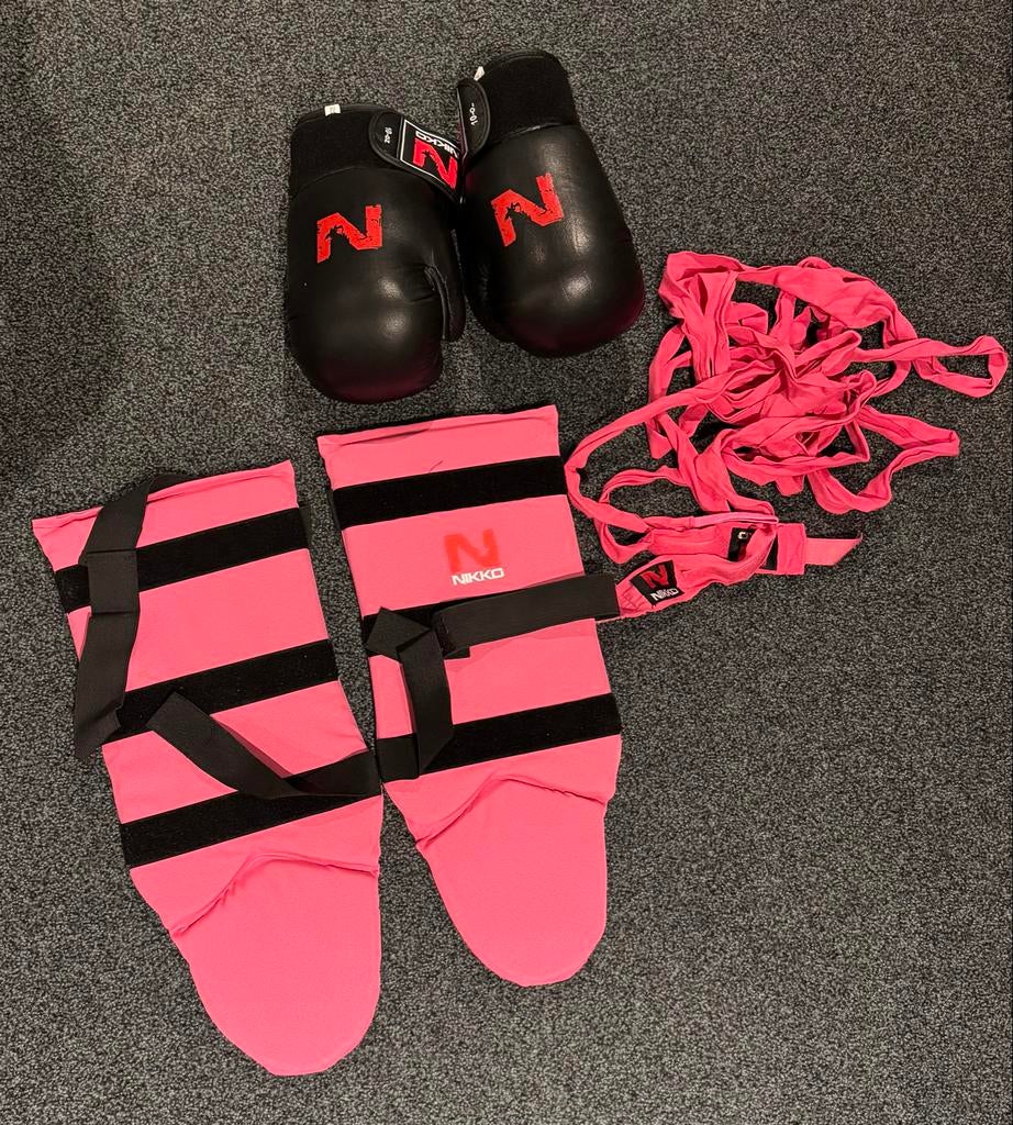 Nikko boks spullen, Ophalen, Gebruikt, Bokshandschoenen
