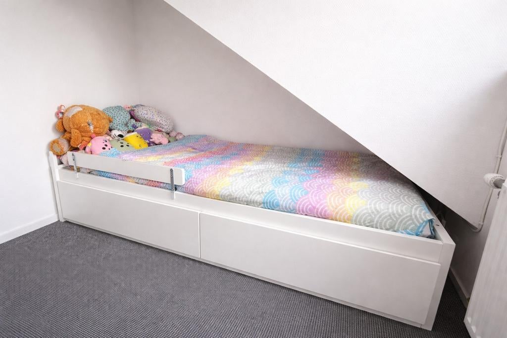 1-persoonsbed Flekke Ikea +uitschuifbaar logeerbed + 2 lades, Ophalen, Eenpersoons, Wit, Zo goed als nieuw