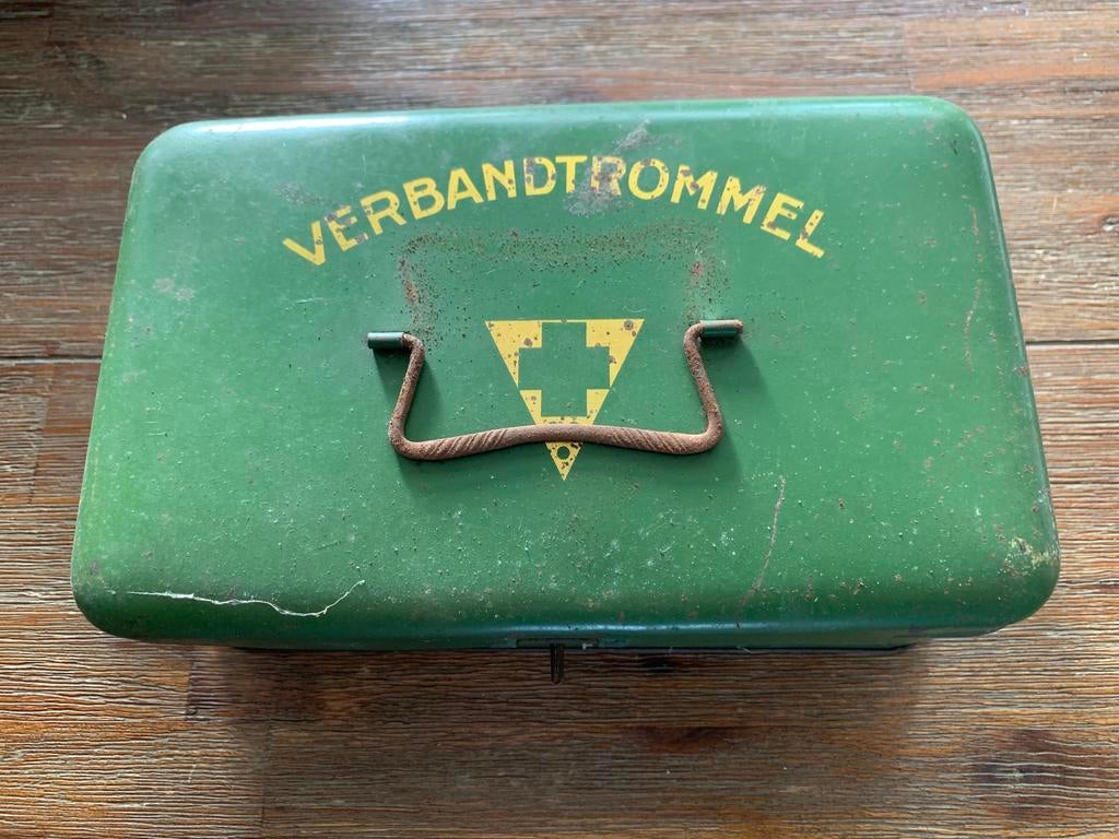 Vintage verbandtrommel, Antiek en Kunst, Ophalen