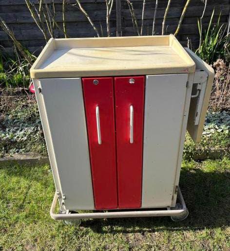 Handige Gereedschapswagen / gereedschapskar wielen, Ophalen of Verzenden, Gebruikt