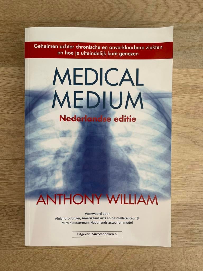Medical Medium – Nederlandse editie, Ophalen of Verzenden, Gelezen, Gezondheid en Conditie