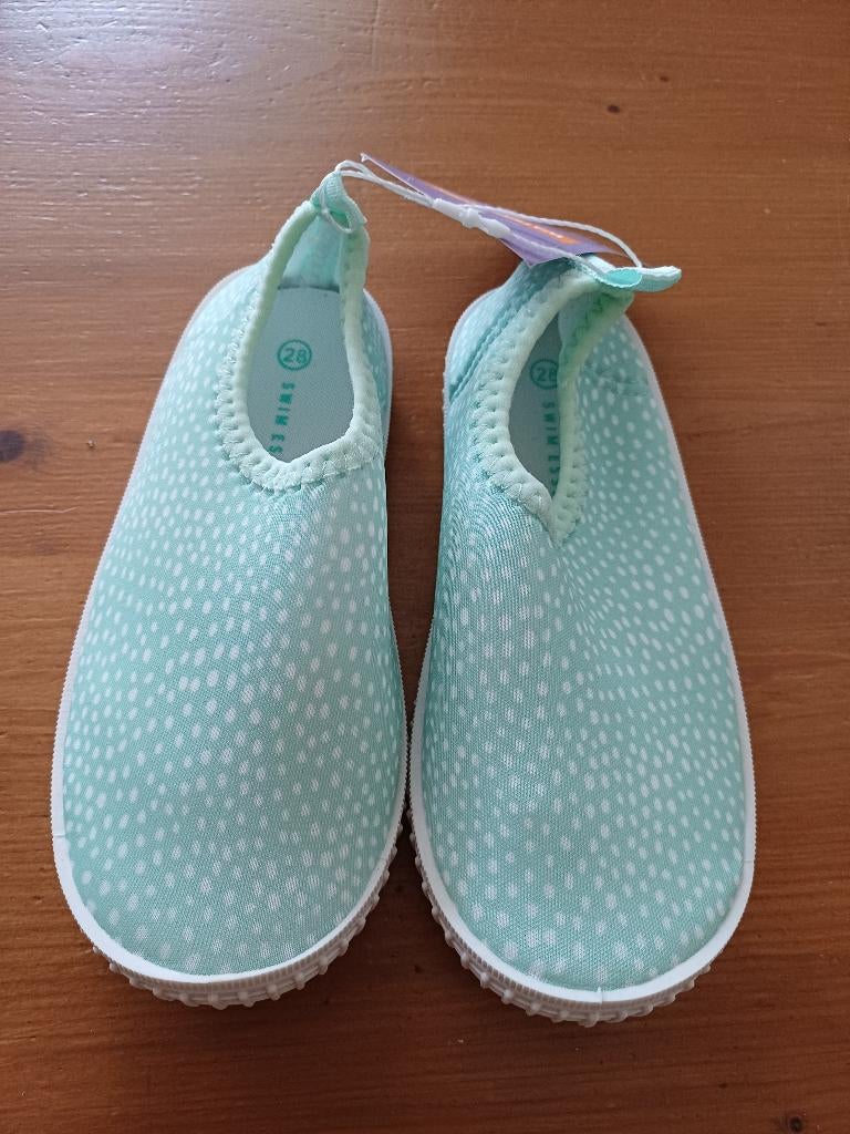 Nieuwe waterschoenen maat  28, Kinderen en Baby's, Kinderkleding | Schoenen en Sokken, Jongen of Meisje, Overige typen, Nieuw