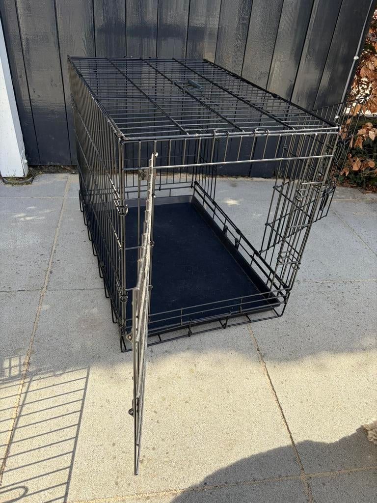 Hondenbench 76x48x57cm opvouwbaar; 2 deuren uitneembare lade, Dieren en Toebehoren, Ophalen, Zo goed als nieuw, 75 tot 110 cm