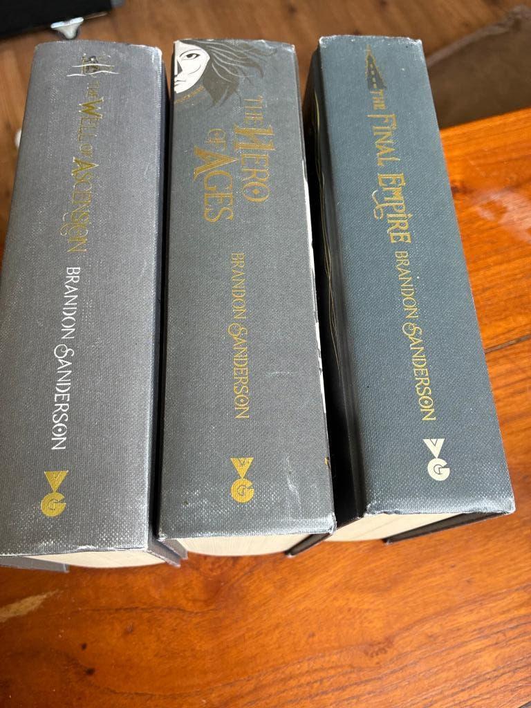 Mistborn Trilogy (Engels) Hardcover, Ophalen of Verzenden, Gelezen, Brandon Sanderson