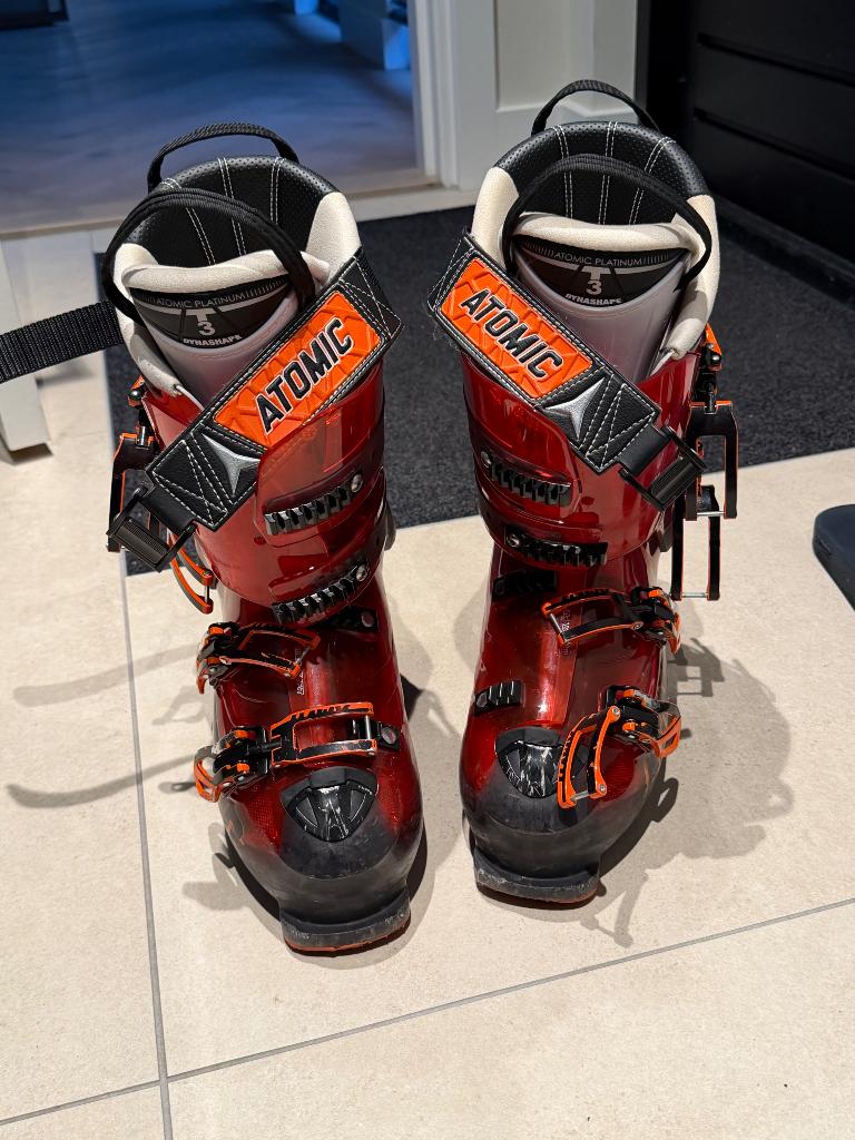 Atomic skie schoen 28/28,5, Ophalen, 160 tot 180 cm, Gebruikt, Schoenen
