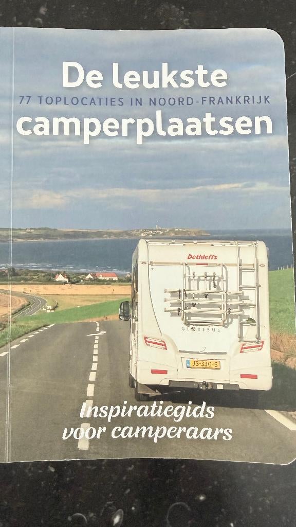 Frankrijk  - De leukste camperplaatsen in Noord-Frankrijk, Boeken, Overige merken, Ophalen of Verzenden, Zo goed als nieuw, Reisgids of -boek