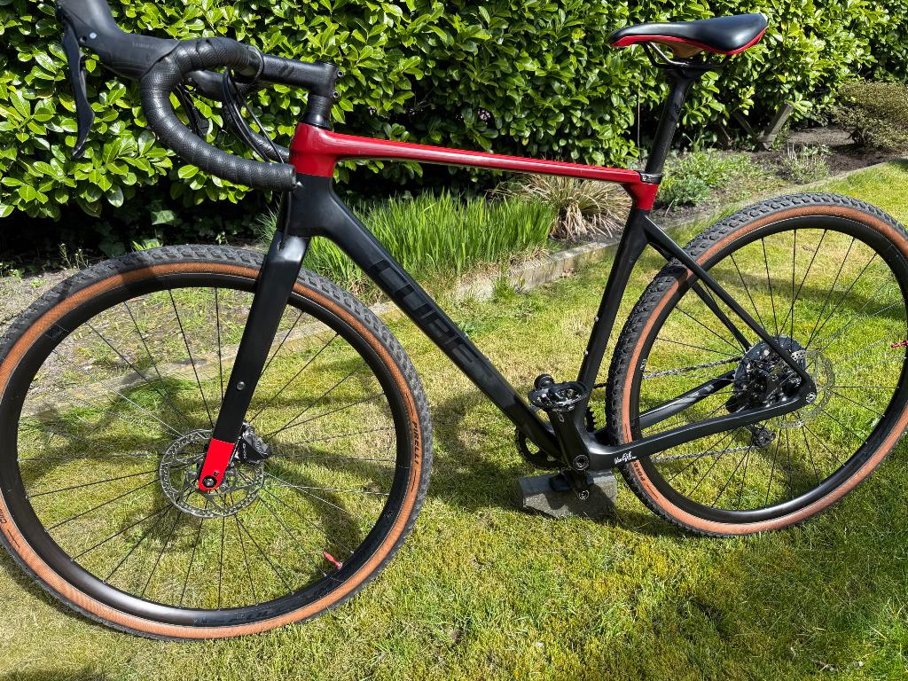 CUBE NUROAD PRO C62 GRAVELBIKE, 28 inch, Gebruikt, Carbon, 10 tot 15 versnellingen