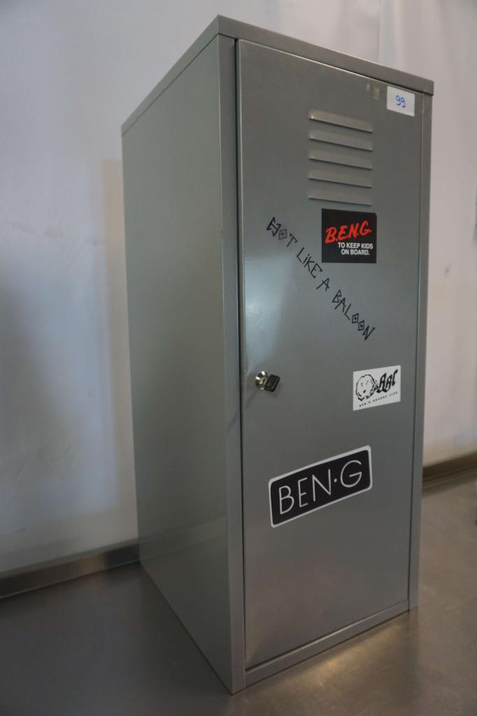 Metalen kast kastje lockerkast opbergkast stalen kastje, Gebruikt, Niet ingevuld, Niet ingevuld, Ophalen