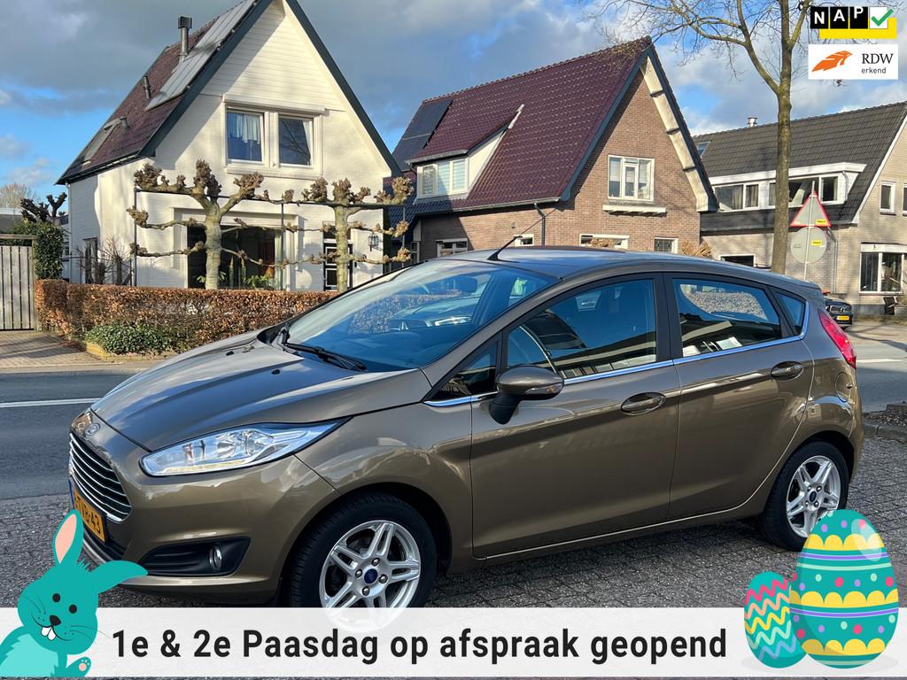 Ford Fiesta 1.0 Titanium 130.000 km NL-AUTO-NAP., Voorwielaandrijving, Euro 5, Zwart, 525 kg