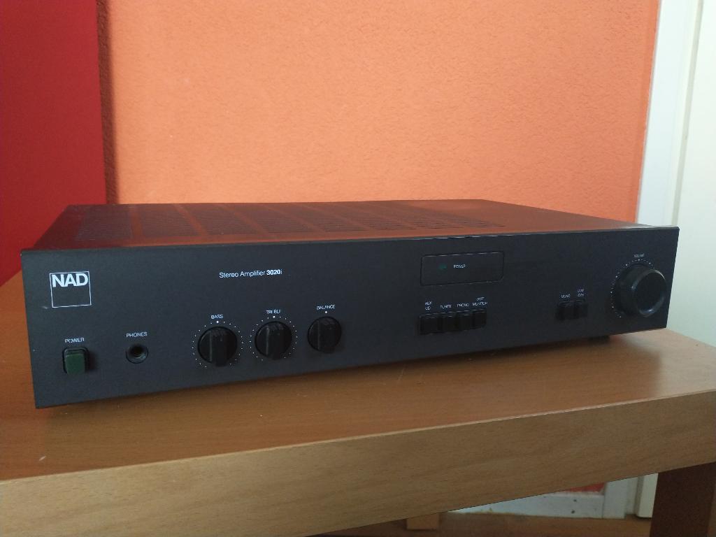 NAD 3020i (Serviced), Audio, Tv en Foto, Overige merken, Ophalen of Verzenden, Zo goed als nieuw, Minder dan 60 watt
