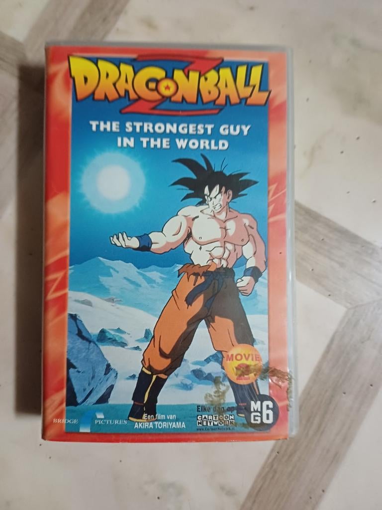 Vhs draconball the strongest guy in the world., Gebruikt, Overige typen, Ophalen of Verzenden, Vanaf 6 jaar