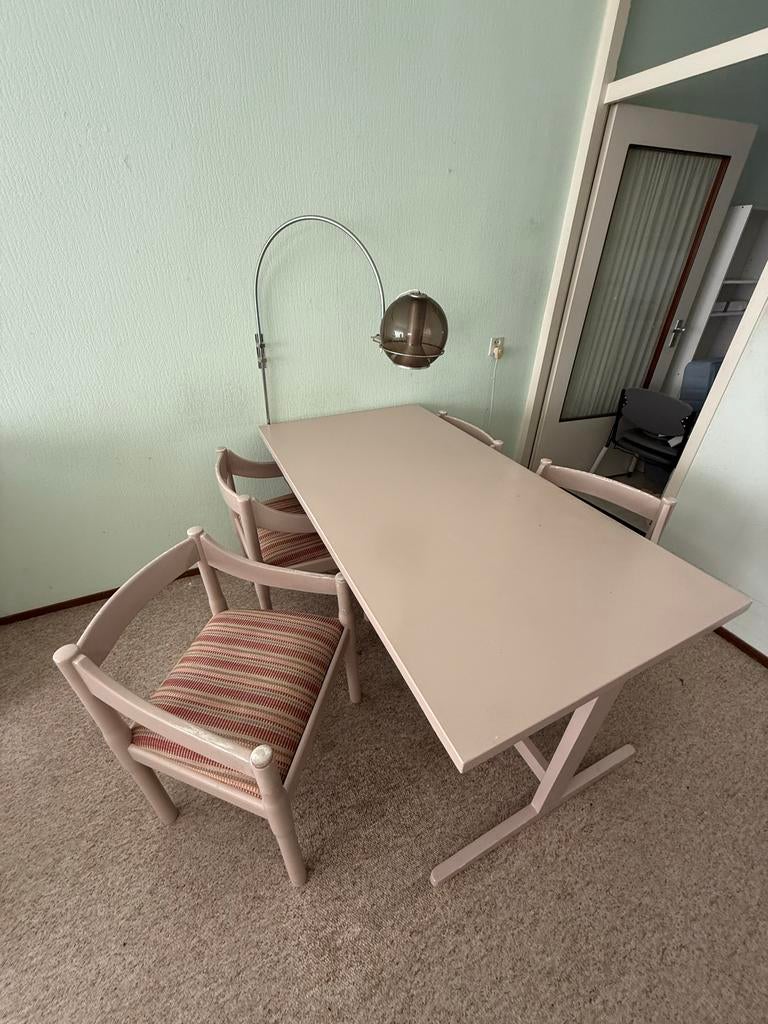 Vier Carimate stoelen, Vico Magistretti voor Cassina, Ophalen