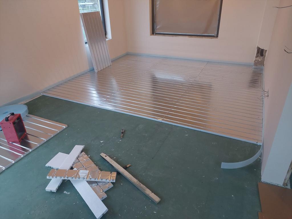 vloerverwarming op houten vloer 25 mm hoog, Overige kleuren, 75 m² of meer, Overige typen, Nieuw