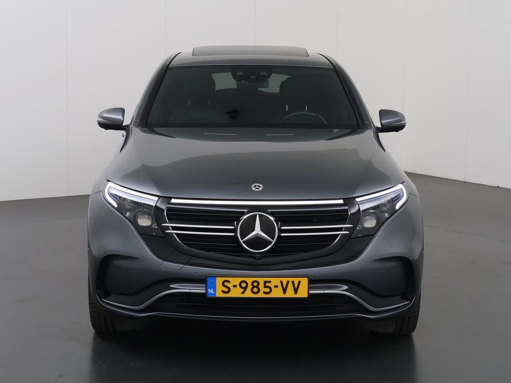 Mercedes-Benz EQC 400 4MATIC AMG Line 80 kWh | Night | Trekh, Auto's, Stof, Zwart, 80 kWh, Origineel Nederlands