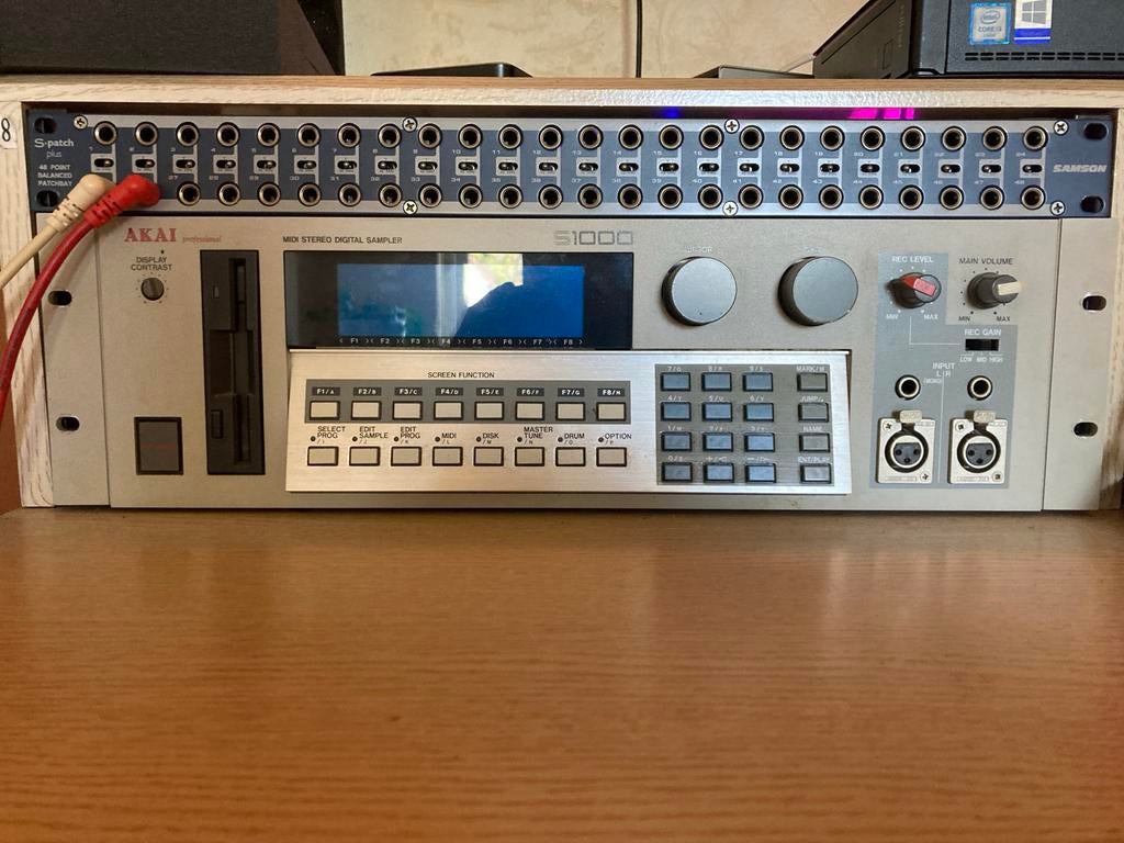Akai S1000 sampler + SCSI // 12 MB RAM, Ophalen, Gebruikt