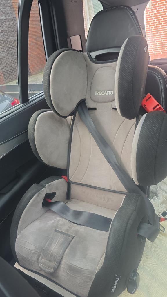 Recaro Young Sport autostoel met zijbescherming, Kinderen en Baby's, Autostoeltjes, Zijbescherming, 9 t/m 36 kg, Ophalen, Overige merken