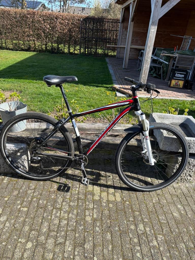 Mountainbike specialized stumpjumper comp, Minder dan 10 versnellingen, Gebruikt, Overige maten, Ophalen