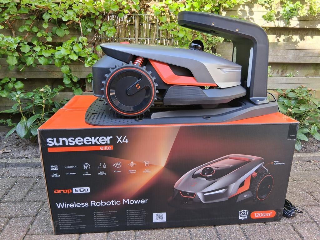 Sunseeker X4 robotmaaier draadloos, Ophalen, Cirkelmaaier, Minder dan 30 cm, Accu-grasmaaier