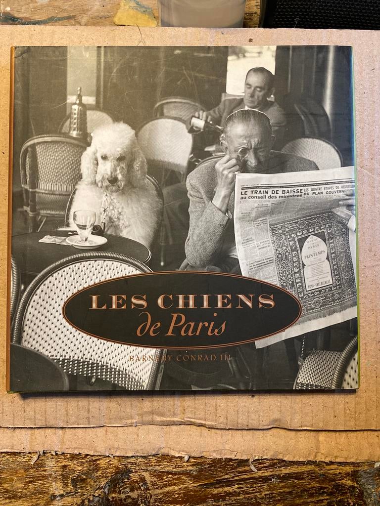 Les Chiens de Paris - Honden in Parijs Fotoboek, Ophalen of Verzenden, Zo goed als nieuw, Honden