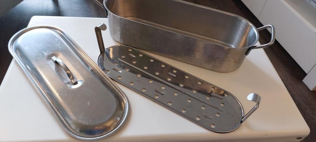 Visketel vispocheerpan vispan met geperforeerde inzet, Huis en Inrichting, Ophalen of Verzenden, Gebruikt, Rvs, Kookpan of Snelkookpan