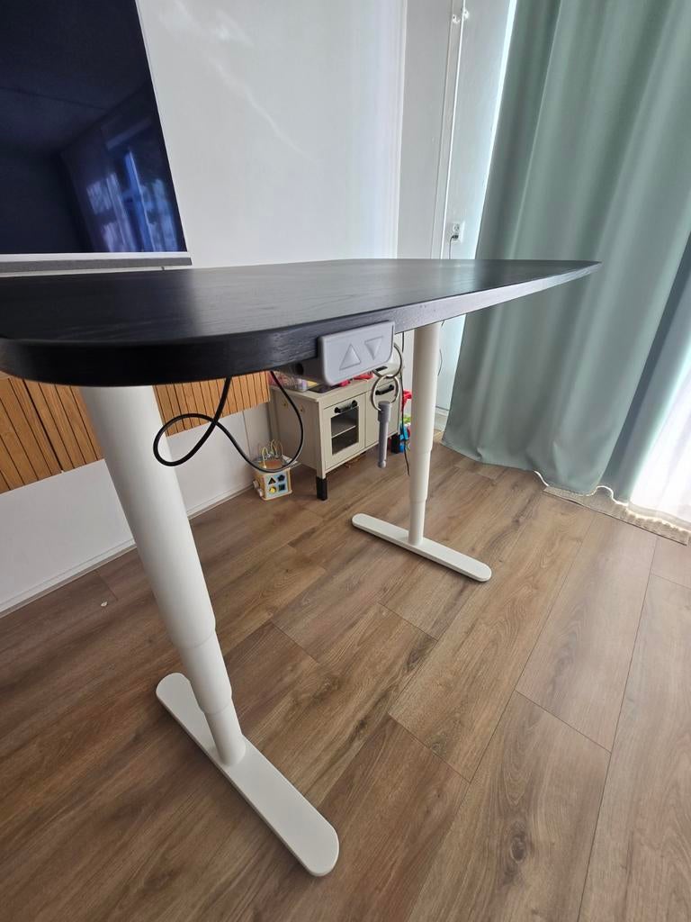 IKEA ELEKTRISCH zit-sta bureau 120x80cm, Ophalen
