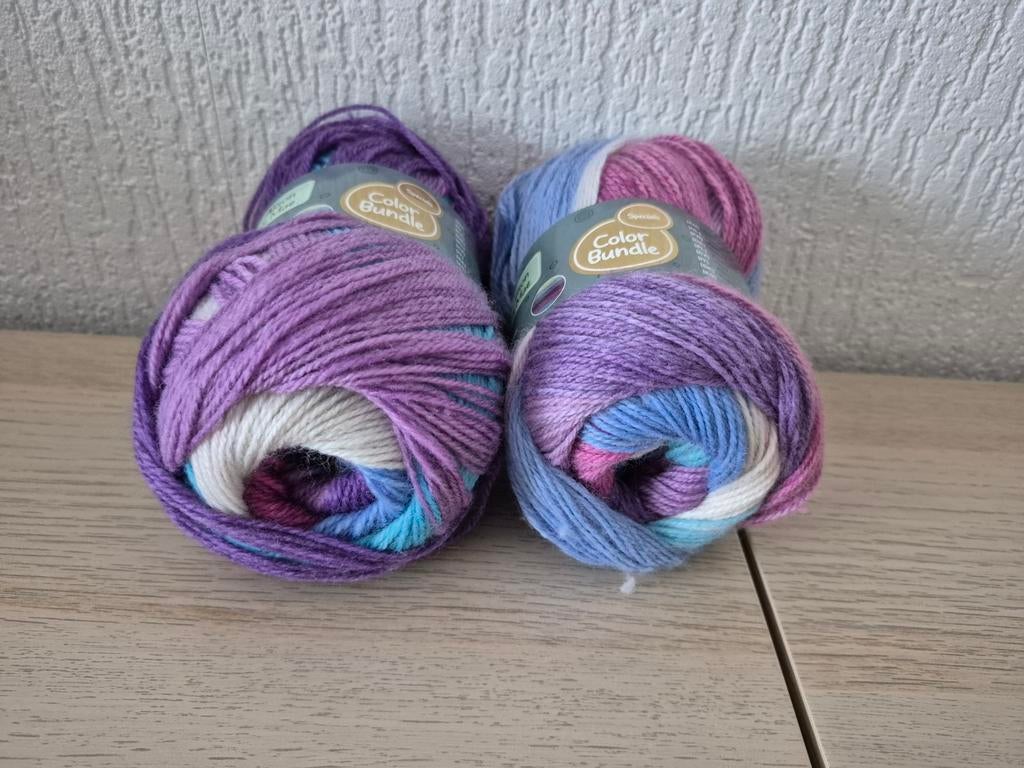 2 BOLLEN GAREN NIEUW, Ophalen, Nieuw, Breien of Haken, Wol of Garen