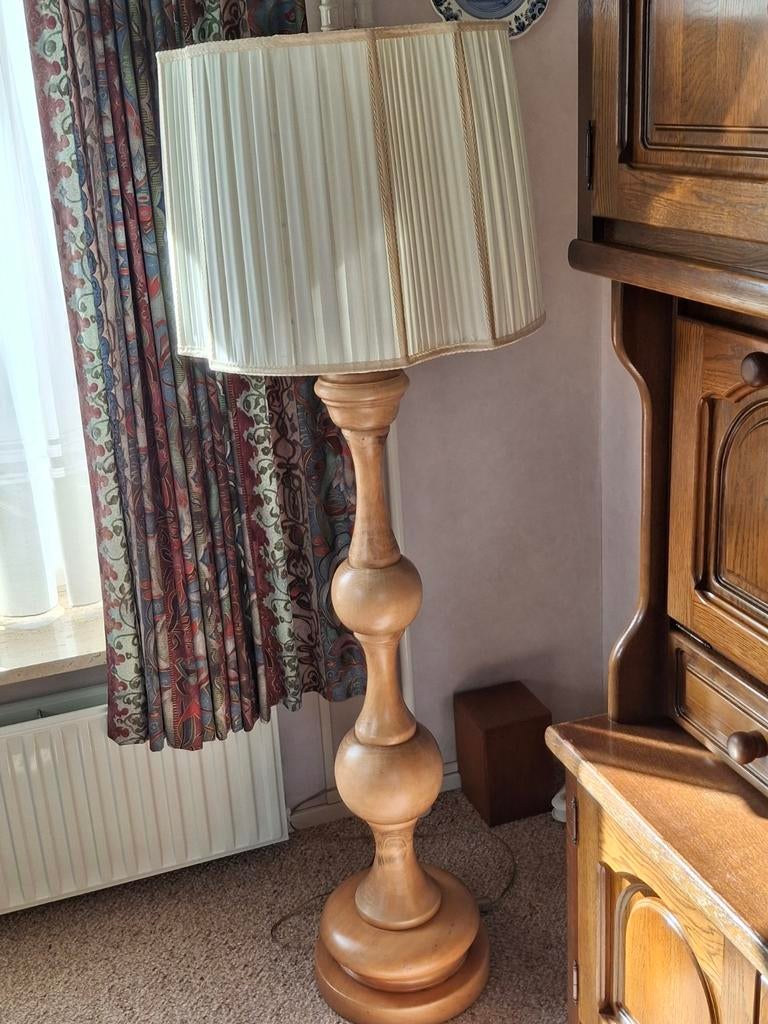 Staande lamp, Ophalen, Zo goed als nieuw, Rechthoekig, 50 cm of meer