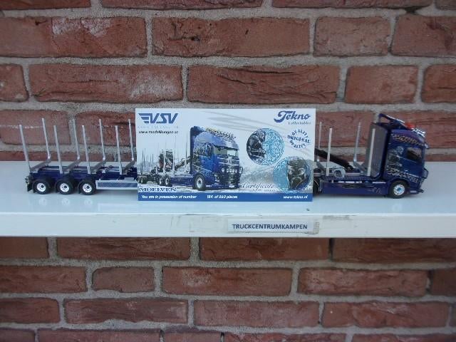 Tekno  Volvo  FH4  Globetrotter  van  Eds  Trafrakt., Hobby en Vrije tijd, Modelauto's | 1:50, Ophalen of Verzenden, Nieuw, Bus of Vrachtwagen