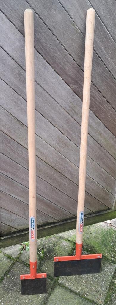 Talentools betonschraper 30cm breed ,en 15cm breed, Ophalen, Zo goed als nieuw