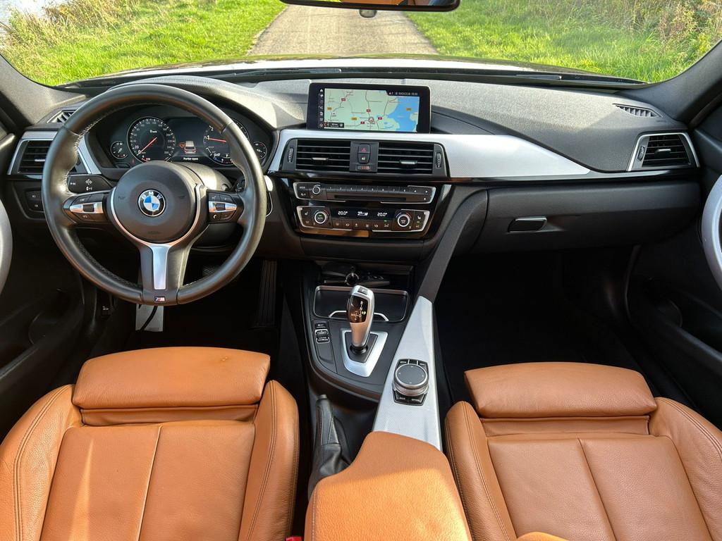 BMW 3 Serie Touring 318i M Sport M-pakket M340i Look Topstaa, Auto's, Automaat, Gebruikt, Euro 6, 1465 kg