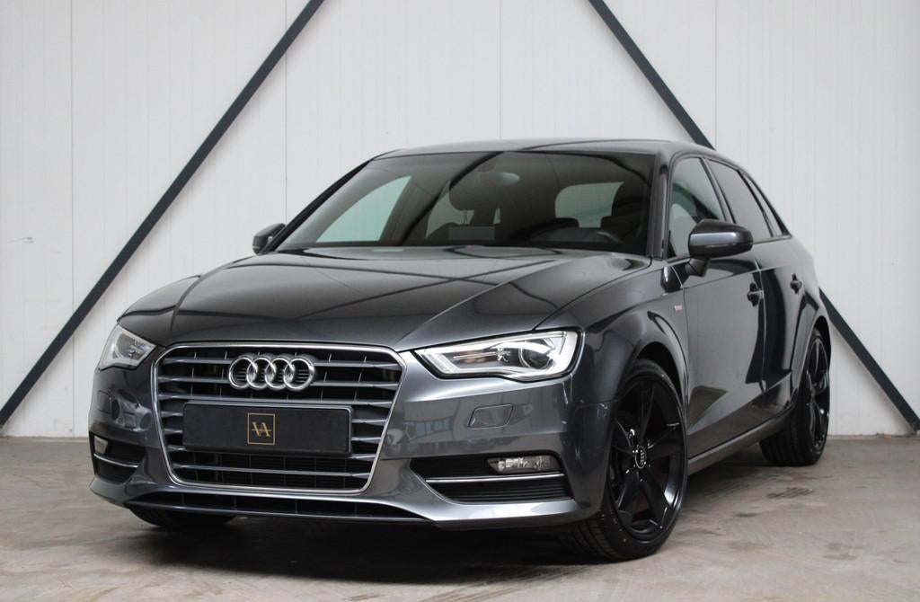 Audi A3 Sportback 1.4 TFSI S-Line l NAVI l Cruise l Bluetoot, Voorwielaandrijving, 125 pk, Gebruikt, Zwart