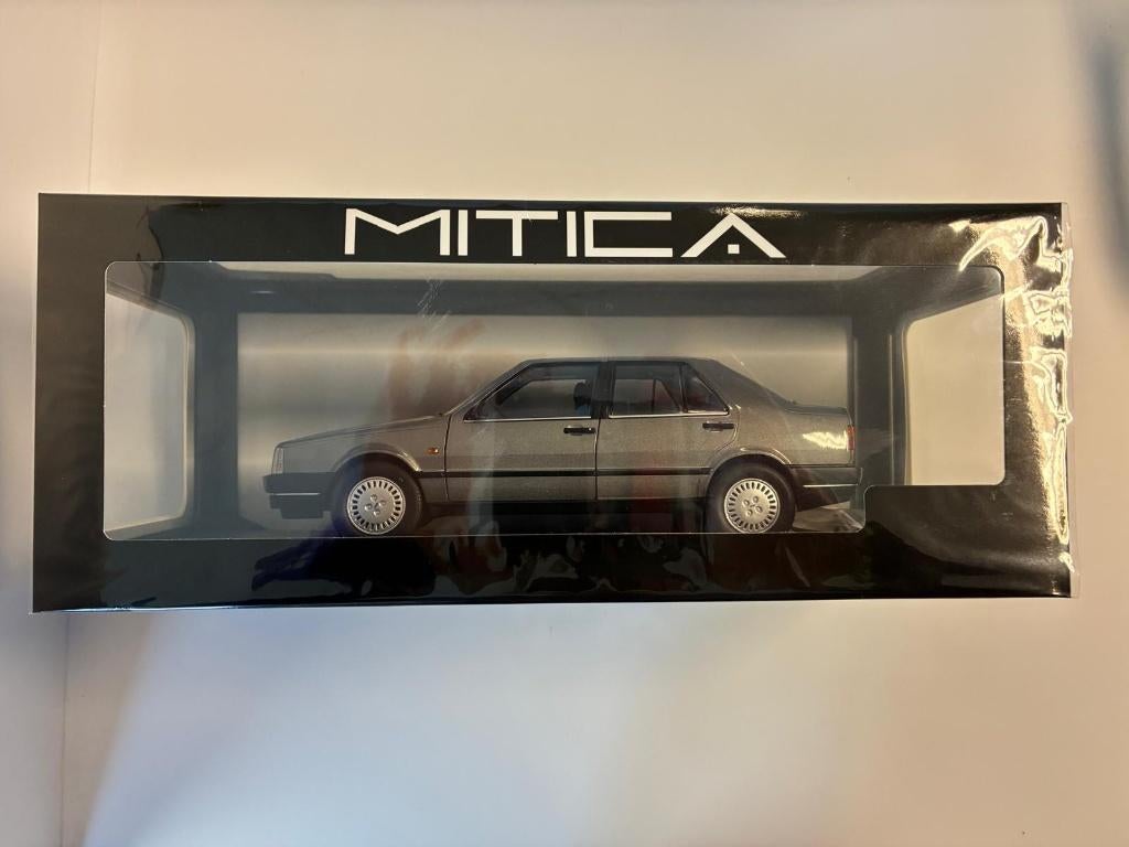 27595: Fiat Croma 2.4 TD - 1985 - Mitica 1:18, Overige merken, Auto, Viale Europa Unita snc, Zona Industriale, 64032 Casoli Di Atri