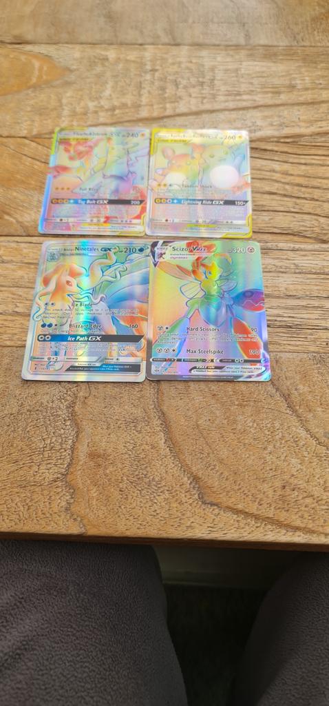 4 Zeldzame Pokémon kaarten - Full Art GX & VMAX, Verzenden, Zo goed als nieuw, Meerdere kaarten, Foil