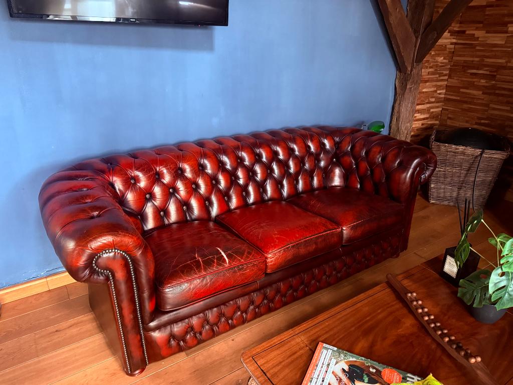 Originele chesterfield Bank En Fauteuil, Ophalen, Gebruikt, Vintage, Tweepersoons