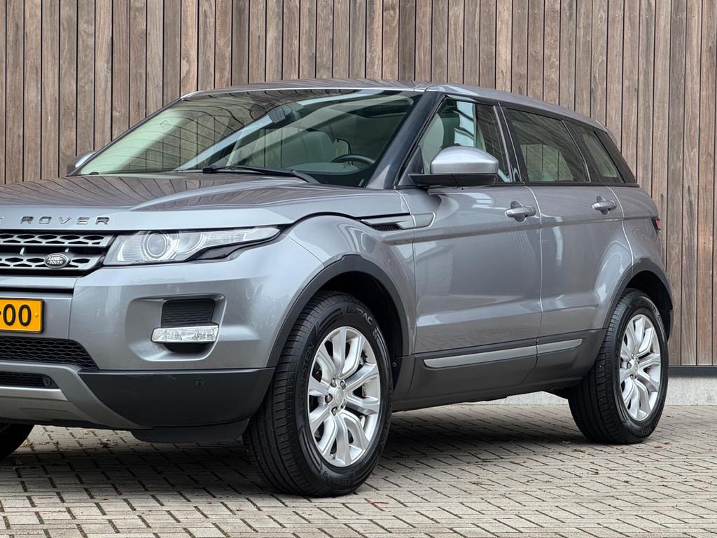 Land Rover Range Rover Evoque 2.0 Si 4WD|Leder|Pano|Meridian, Euro 5, 4 cilinders, Vierwielaandrijving, 93 €/maand