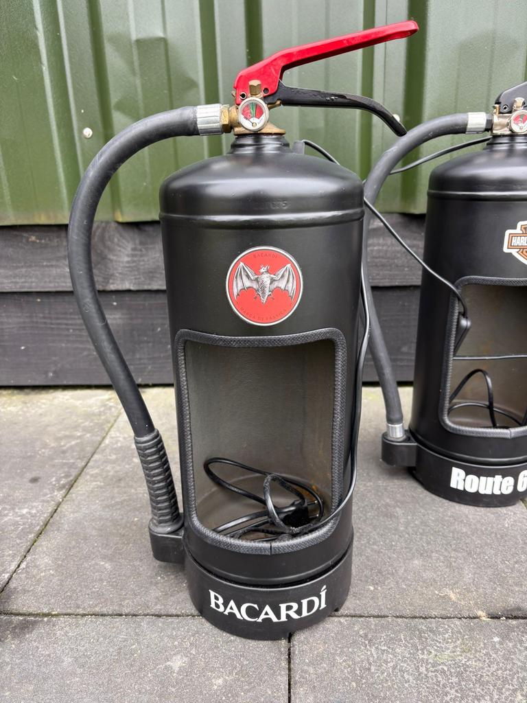 Bacardi brandblusserlamp, Huis en Inrichting, Ophalen, Gebruikt, Brandblusser