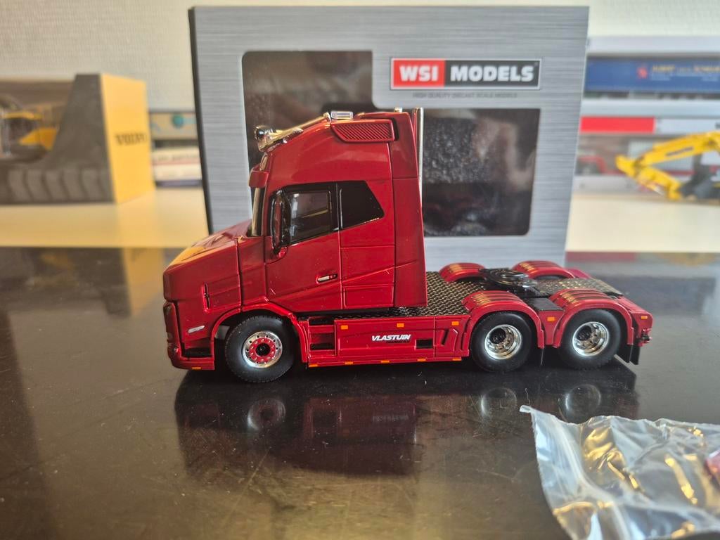 Vlastuin volvo vt5 met neus, Hobby en Vrije tijd, Modelauto's | 1:50, Ophalen of Verzenden, Nieuw, Bus of Vrachtwagen, Wsi