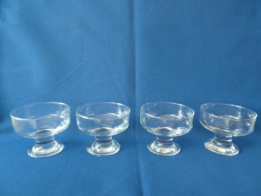 4 IJscoupes / cocktail coupes uit de jaren 70 splinternw, Verzamelen, Ophalen of Verzenden, Overige typen