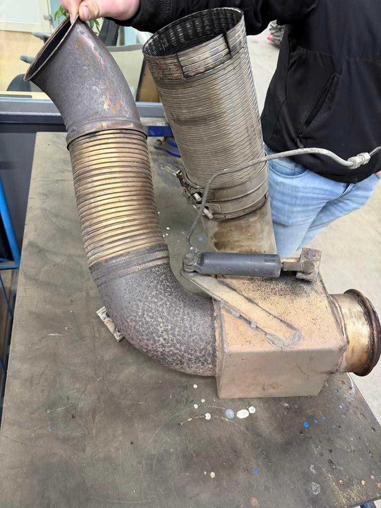 Open uitlaat klep Scania S520, Ophalen, Gebruikt