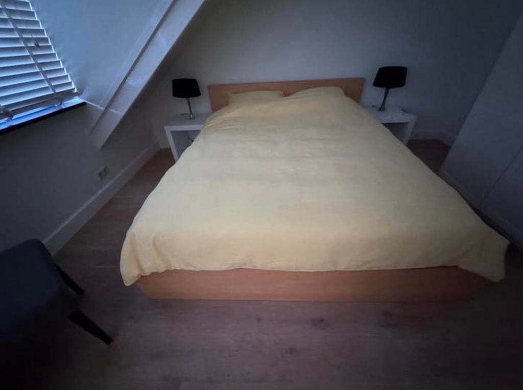 Complete 2-persoons bed 160x200 cm met toebehoren, Ophalen, Gebruikt, Tweepersoons, 200 cm