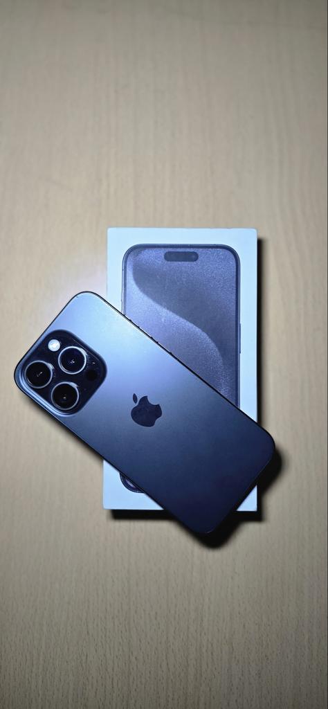 Iphone 15 Pro, 128 GB, Zwart, Ophalen of Verzenden, Zo goed als nieuw